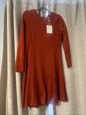 Downeast Rust Red Long Sleeve Knit Dress - Medium